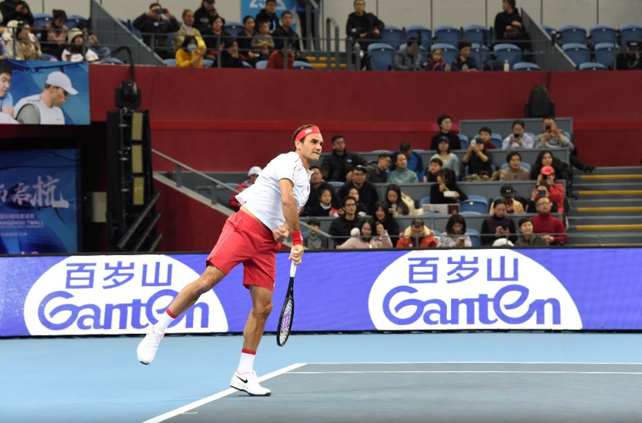 百岁山亮相杭州国际网球赛，，，，，，天王费德勒魅力点燃网球激情
