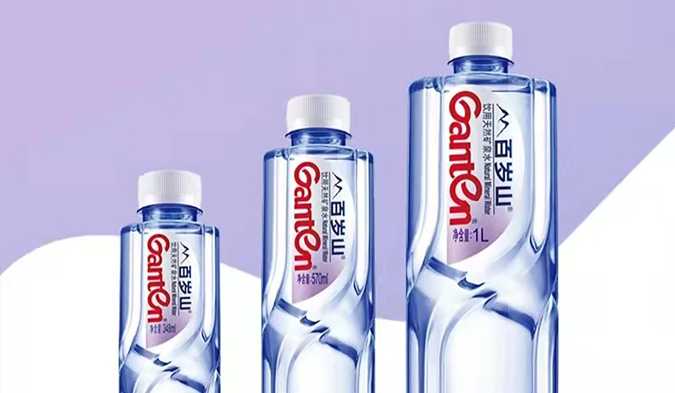 天下水日，，，，，我们来聊聊这瓶水背后的故事