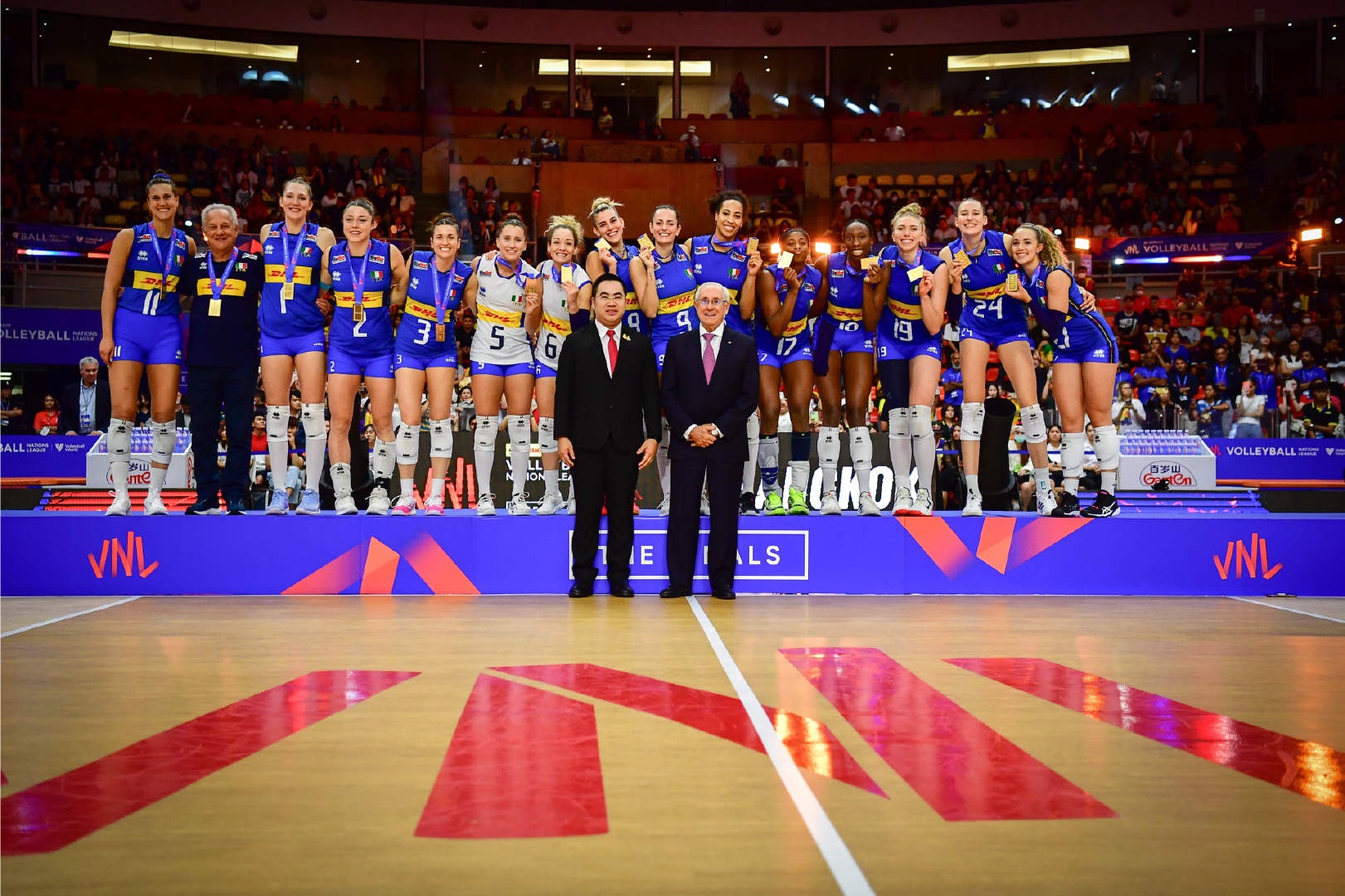 巴黎前哨战！2024年天下排球联赛圆满竣事 百岁山展现品牌实力